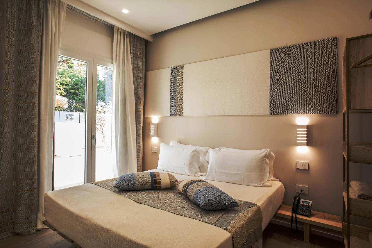 Noha Lifestyle Hotel - Adults Only Pula Ngoại thất bức ảnh