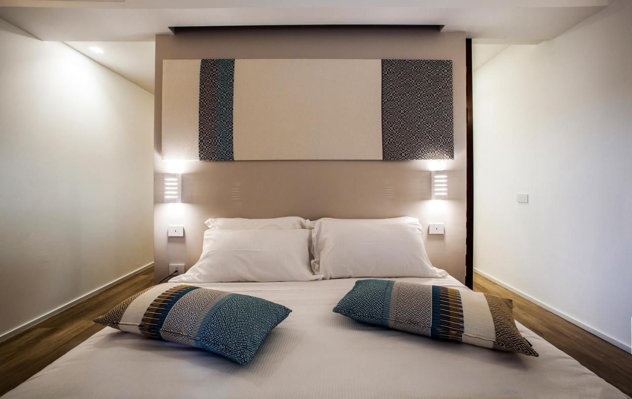 Noha Lifestyle Hotel - Adults Only Pula Ngoại thất bức ảnh